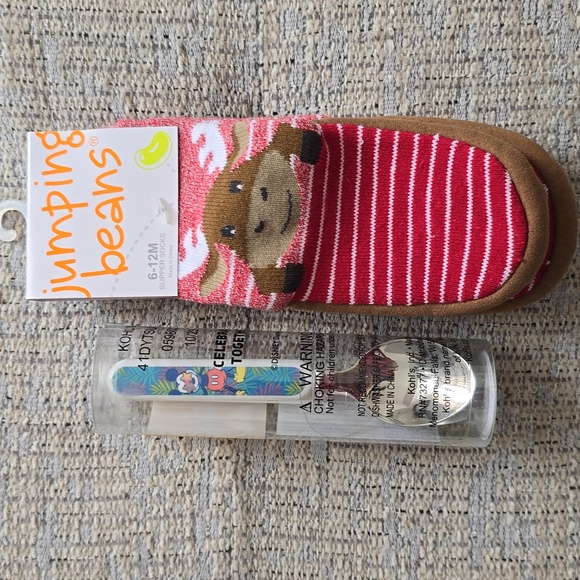 DISNEY AND JUMPING BEANS BABY BUNDLE OF SLIPPER SOCKS AND UTENSILS SET - Picture 1 of 12